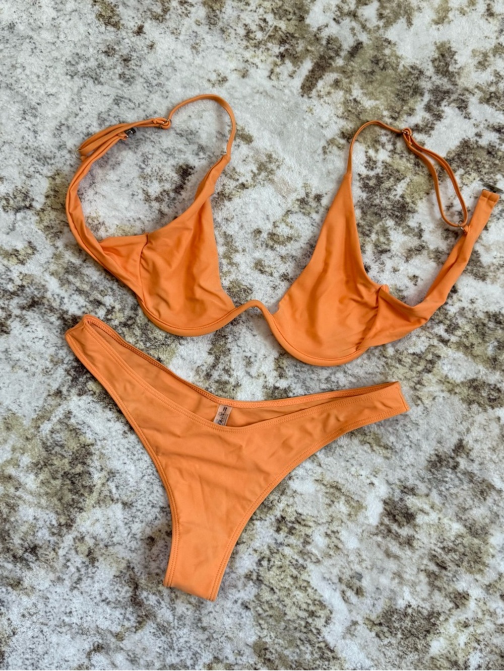 NEW Camila Coelho Orange Underwire Bikini Set - Picture 5 of 9